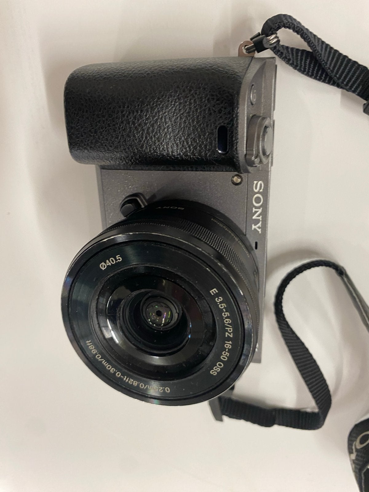 Sony Alpha A6000 Systeemcamera met E PZ 16-50mm OSS Lens, Beeldstabilisatie, Ophalen of Verzenden, Zo goed als nieuw, 4 t/m 7 keer
