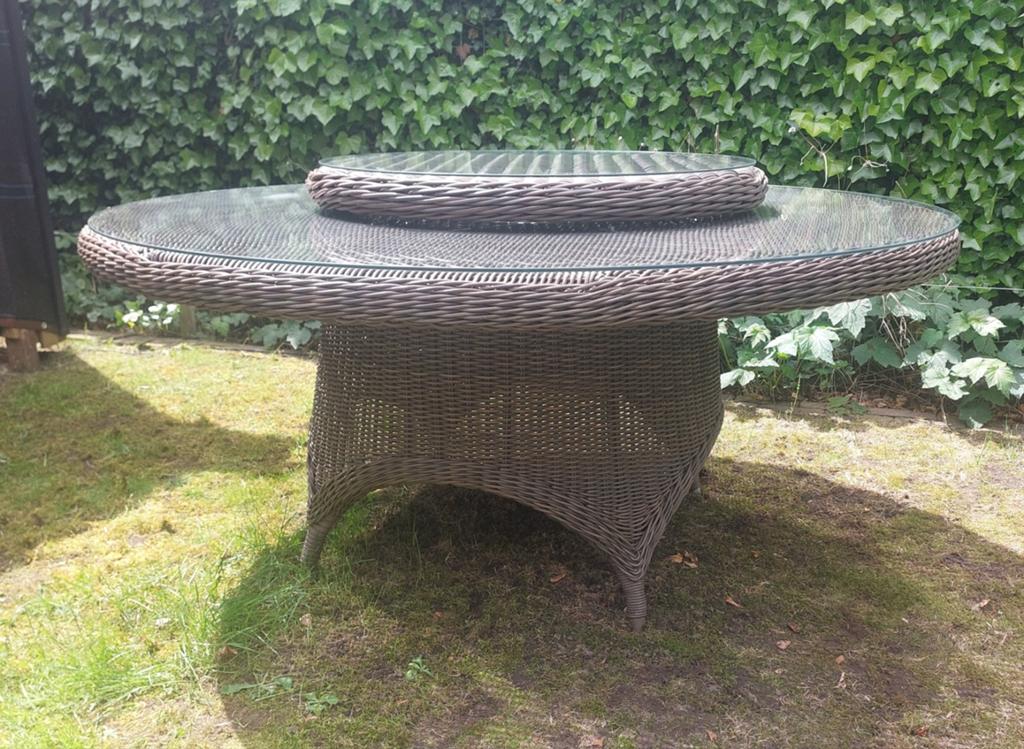 4 Seasons outdoor tuintafel, Tuin en Terras, Tuintafels, Ophalen, Zo goed als nieuw, Rond, Wicker