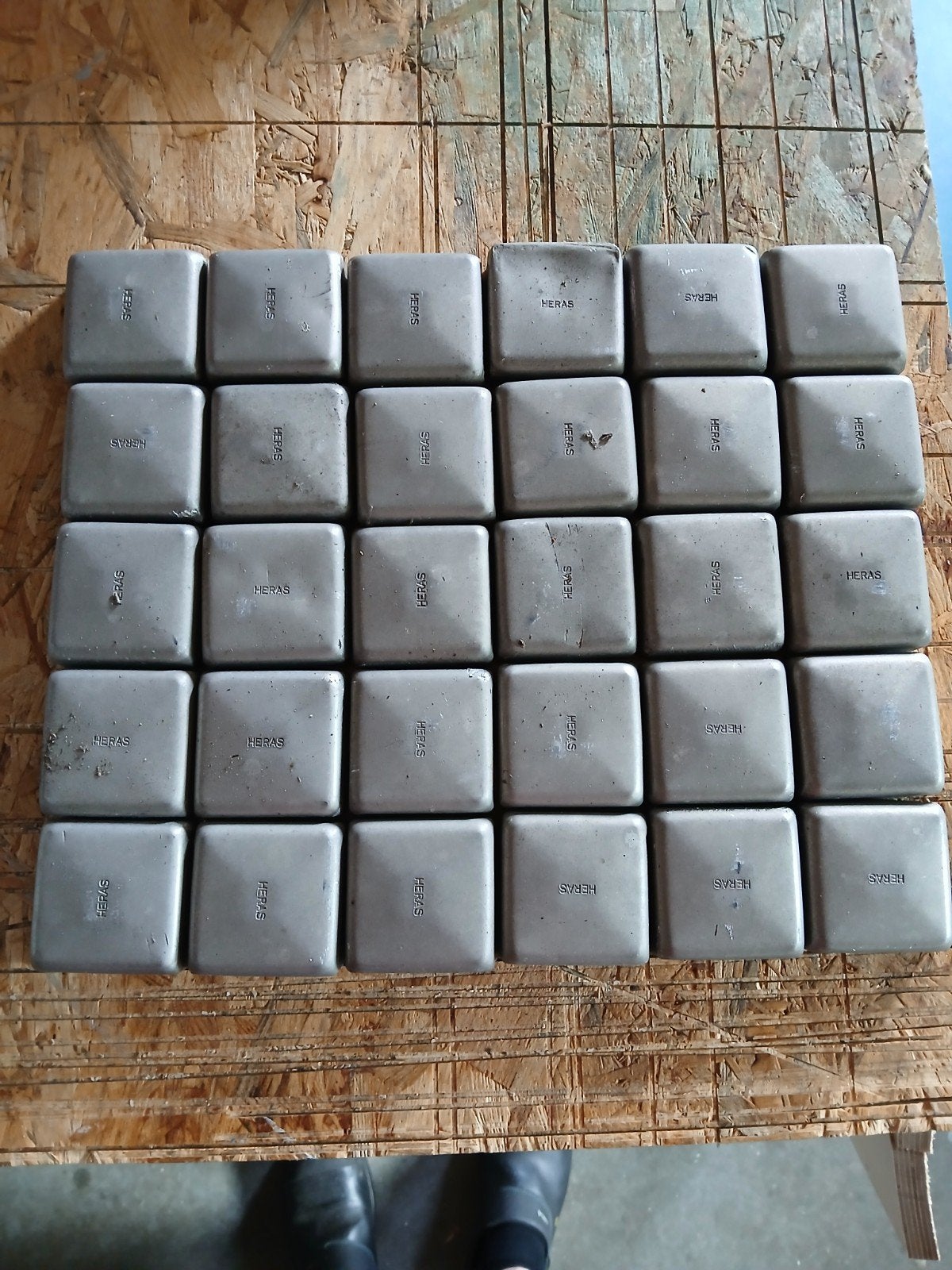 Heras Hekwerk Kapjes, 60 cm of meer, Ophalen of Verzenden, Minder dan 5 m², Vloertegels