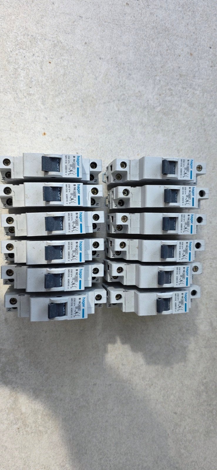 12x Hager 16A installatie automaten, Ophalen of Verzenden, Gebruikt, Hager, Installatieautomaat