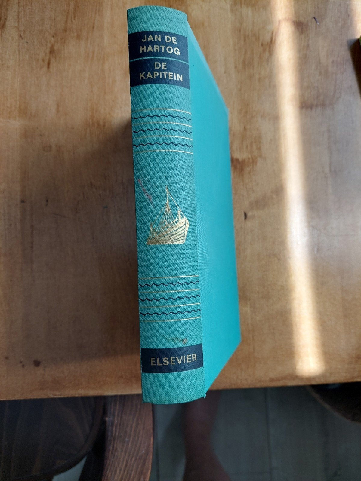 De Kapitein - Jan de Hartog (1967) Elsevier, Ophalen of Verzenden, Gelezen, Jan de Hartog, Nederland