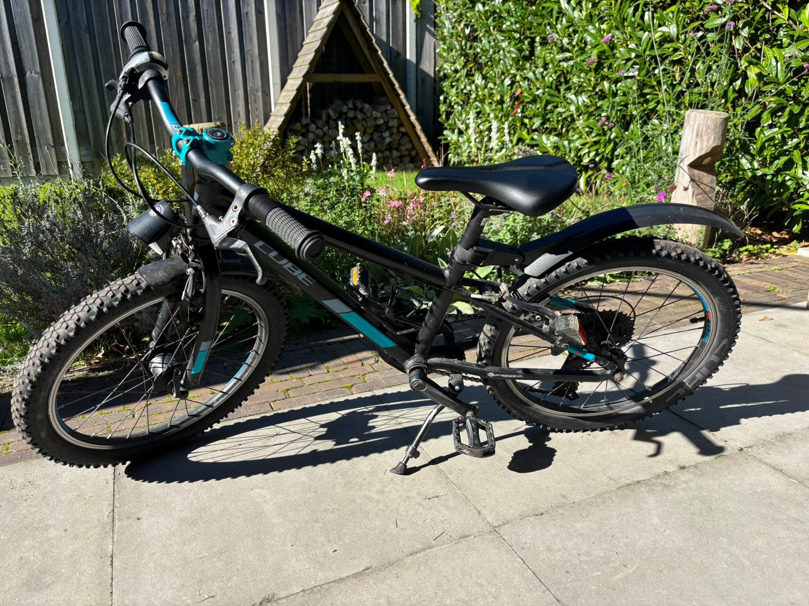 Cube acid racer 20 inch jongens fiets mountainbike zwart, Fietsen en Brommers, Ophalen, Gebruikt, 20 inch, Handrem