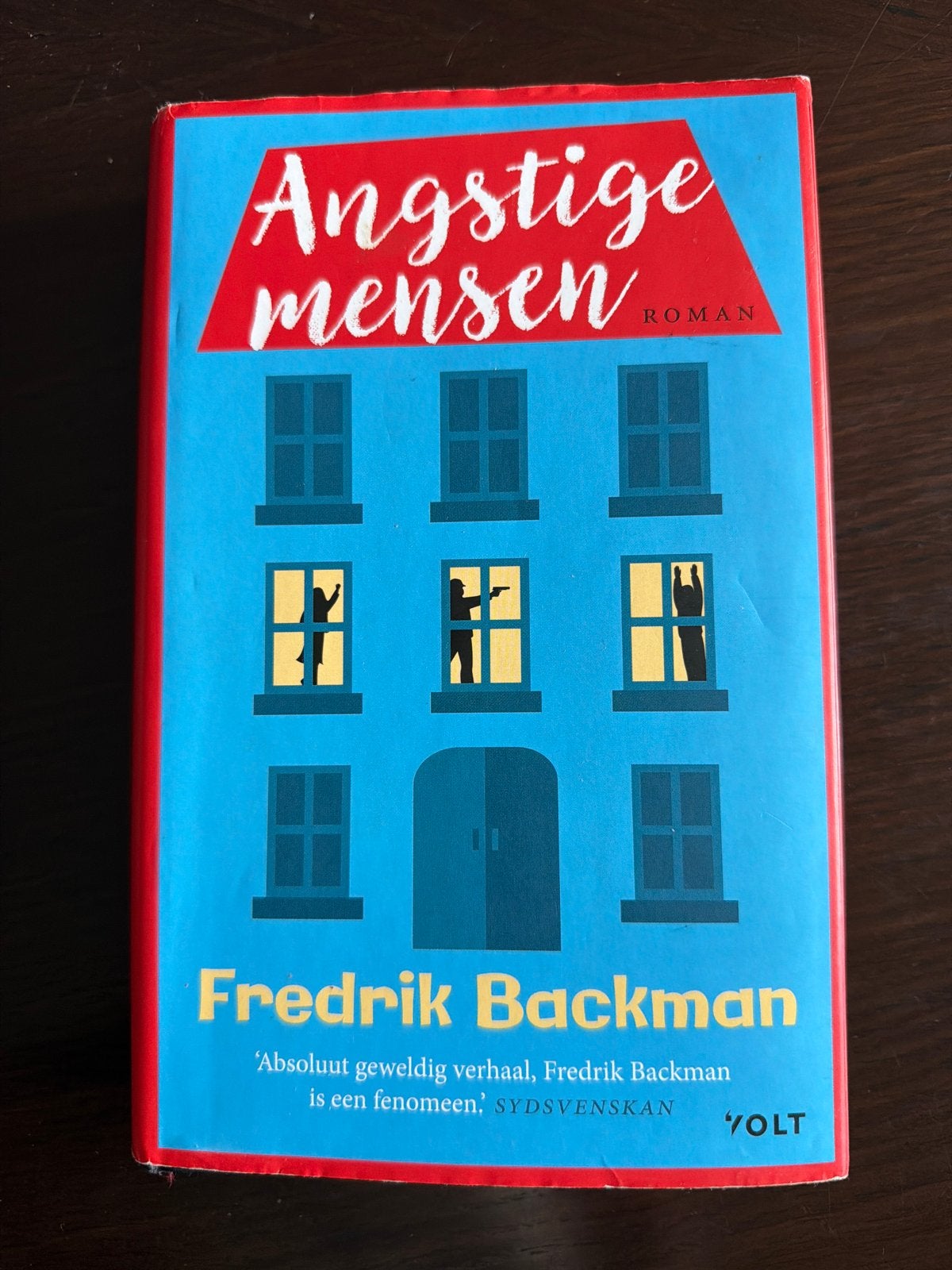 Angstige mensen - Fredrik Backman (Roman), Boeken, Ophalen of Verzenden, Zo goed als nieuw, Nederland