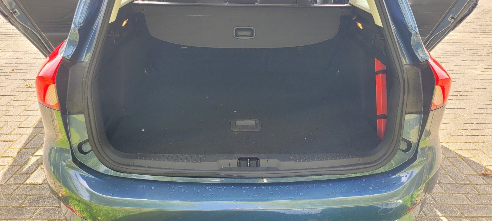 Foto 13 van Ford Focus 1.0 Ecoboost 125pk 2020 Blauw