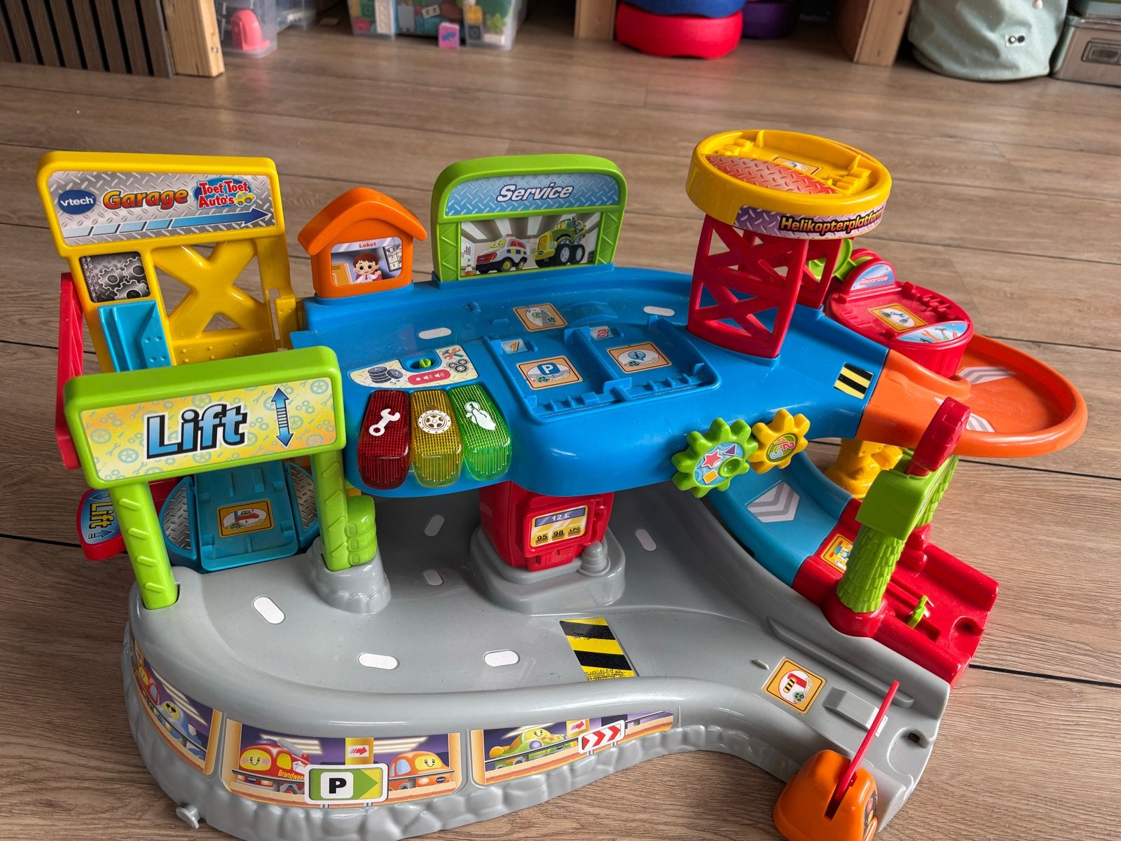 VTech Toet Toet Auto's Garage en Boomhuis Speelset, Ophalen, Gebruikt, Auto, Met licht