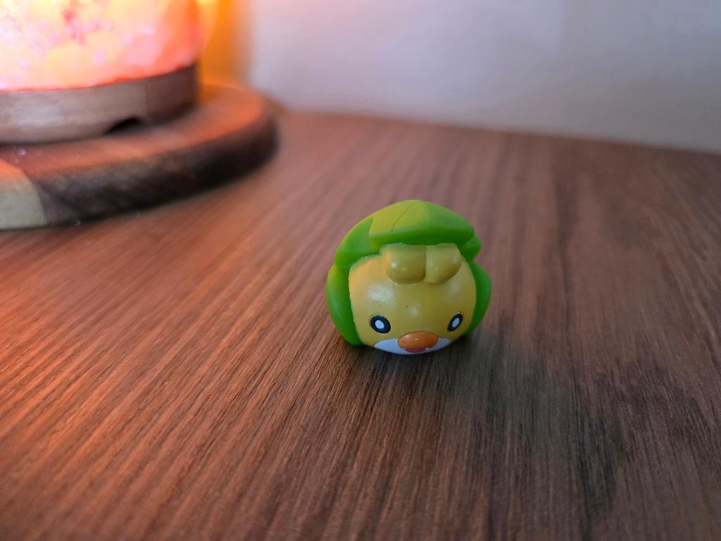 Sewaddle Pokémon figuur, Ophalen of Verzenden, Gebruikt