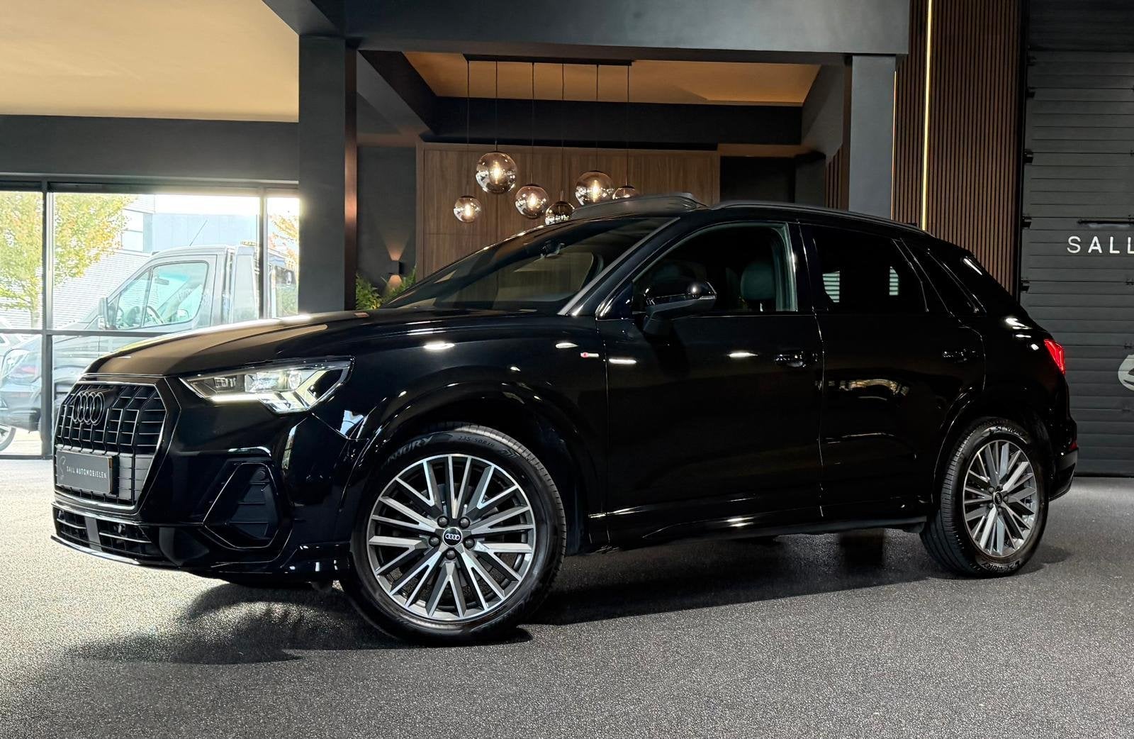 Audi Q3 40 TFSI quattro Pro Line S-line|Pano|Camera, Auto's, Automaat, Dealer onderhouden, Stof, Gebruikt