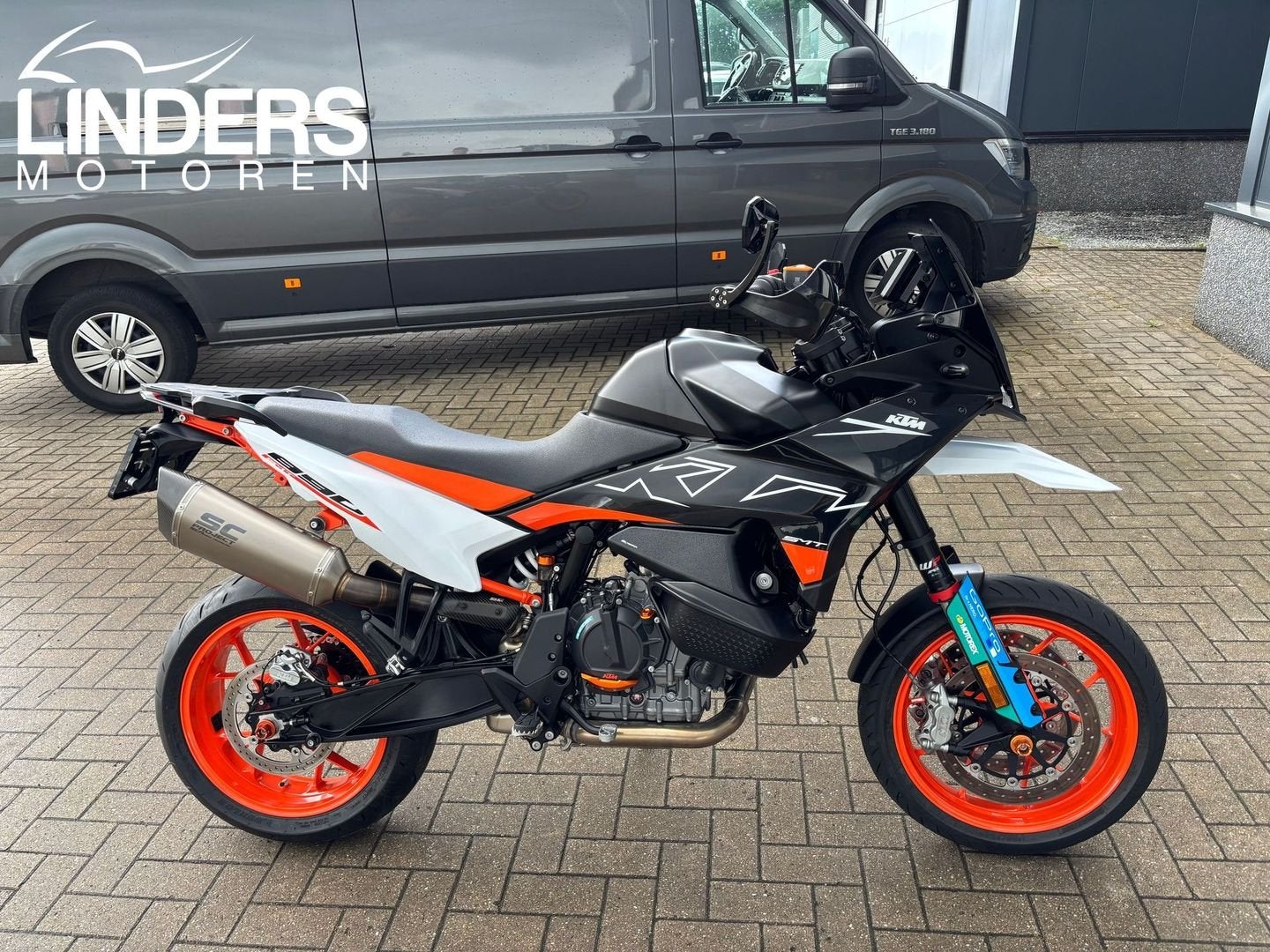 KTM 890 SMT SC-project / Tech pack (bj 2023), 2 cilinders, KTM, Motorrijbewijs A, Onbekend