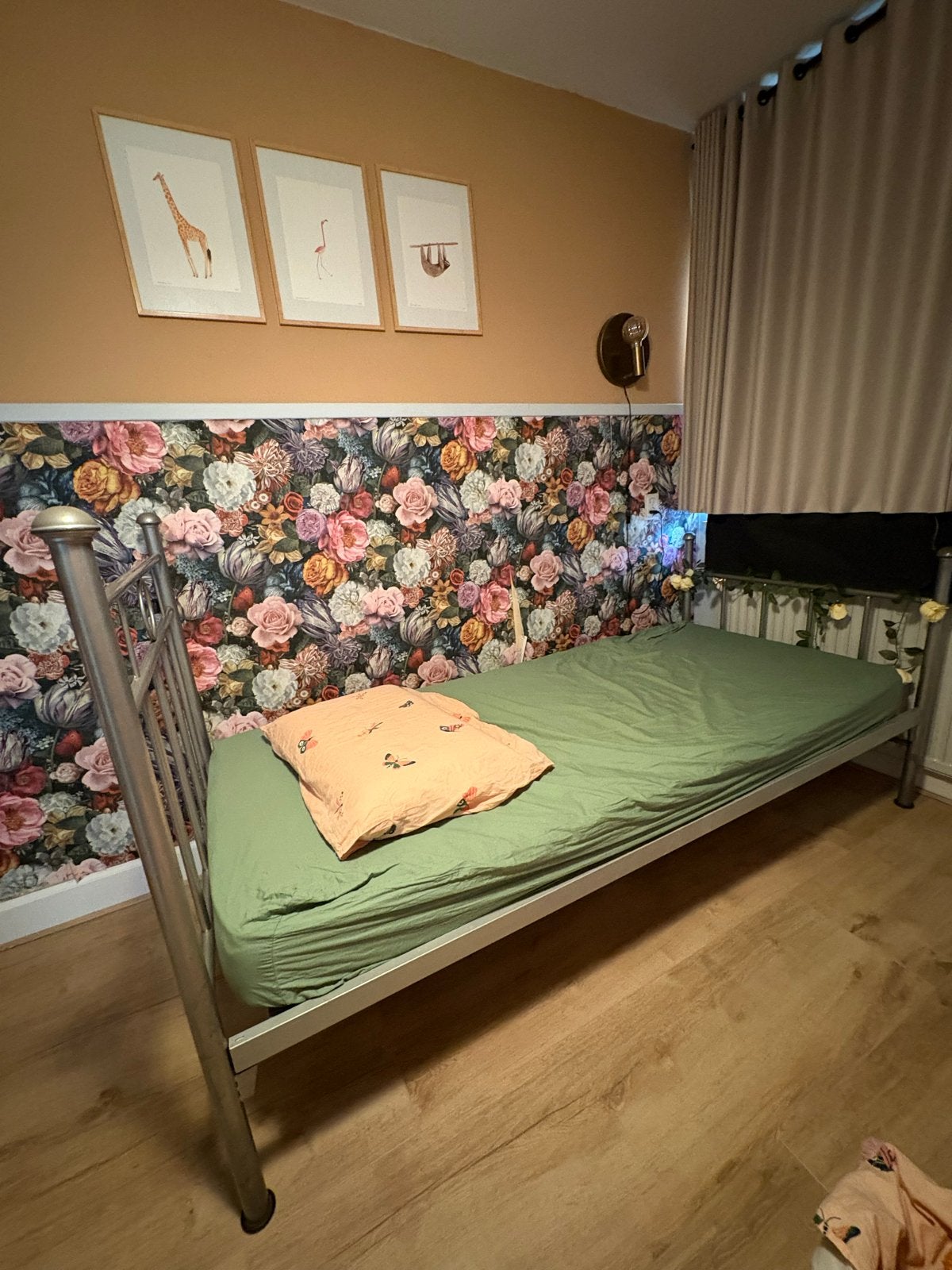 Spiraal bed 3 delen, metaal - Sterk en duurzaam, Huis en Inrichting, Ophalen, Gebruikt, 90 cm, Eenpersoons