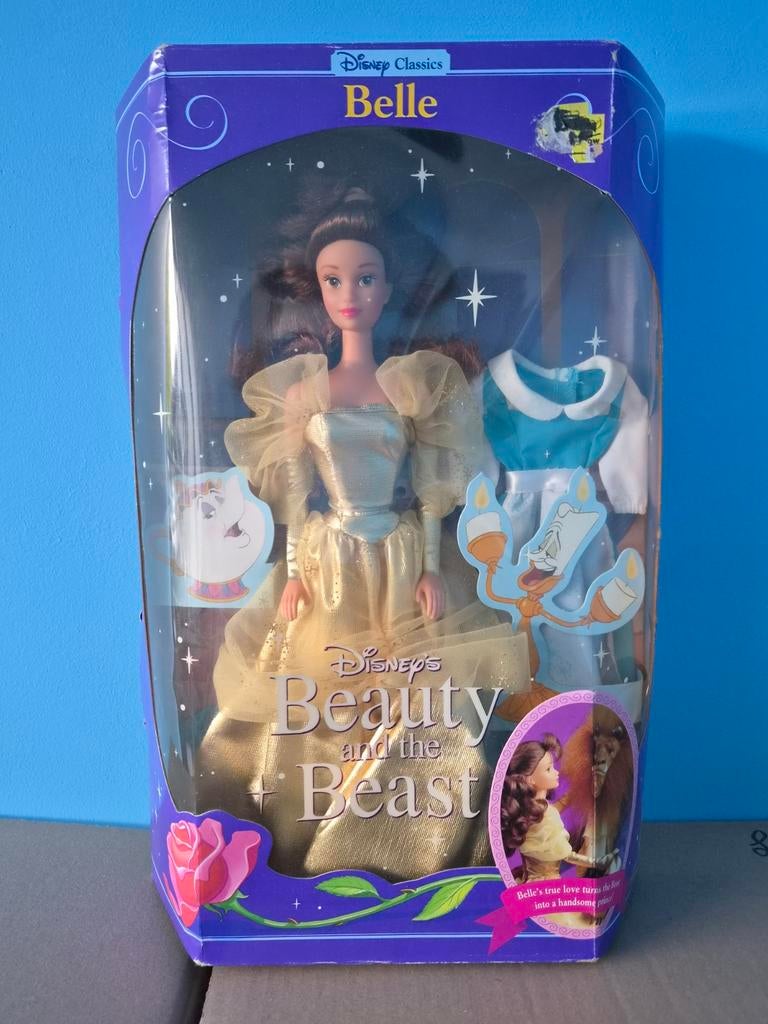 Belle met 2 jurken, Verzamelen, Poppen, Ophalen of Verzenden, Zo goed als nieuw, Pop