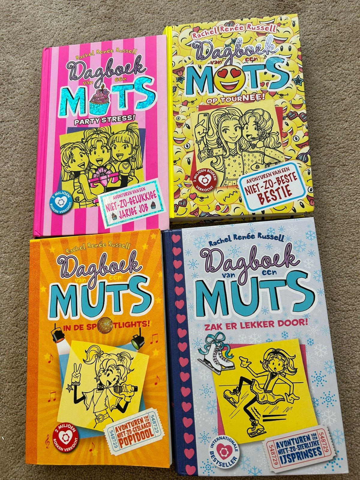Dagboek van een Muts 4 boeken, Ophalen of Verzenden, Zo goed als nieuw