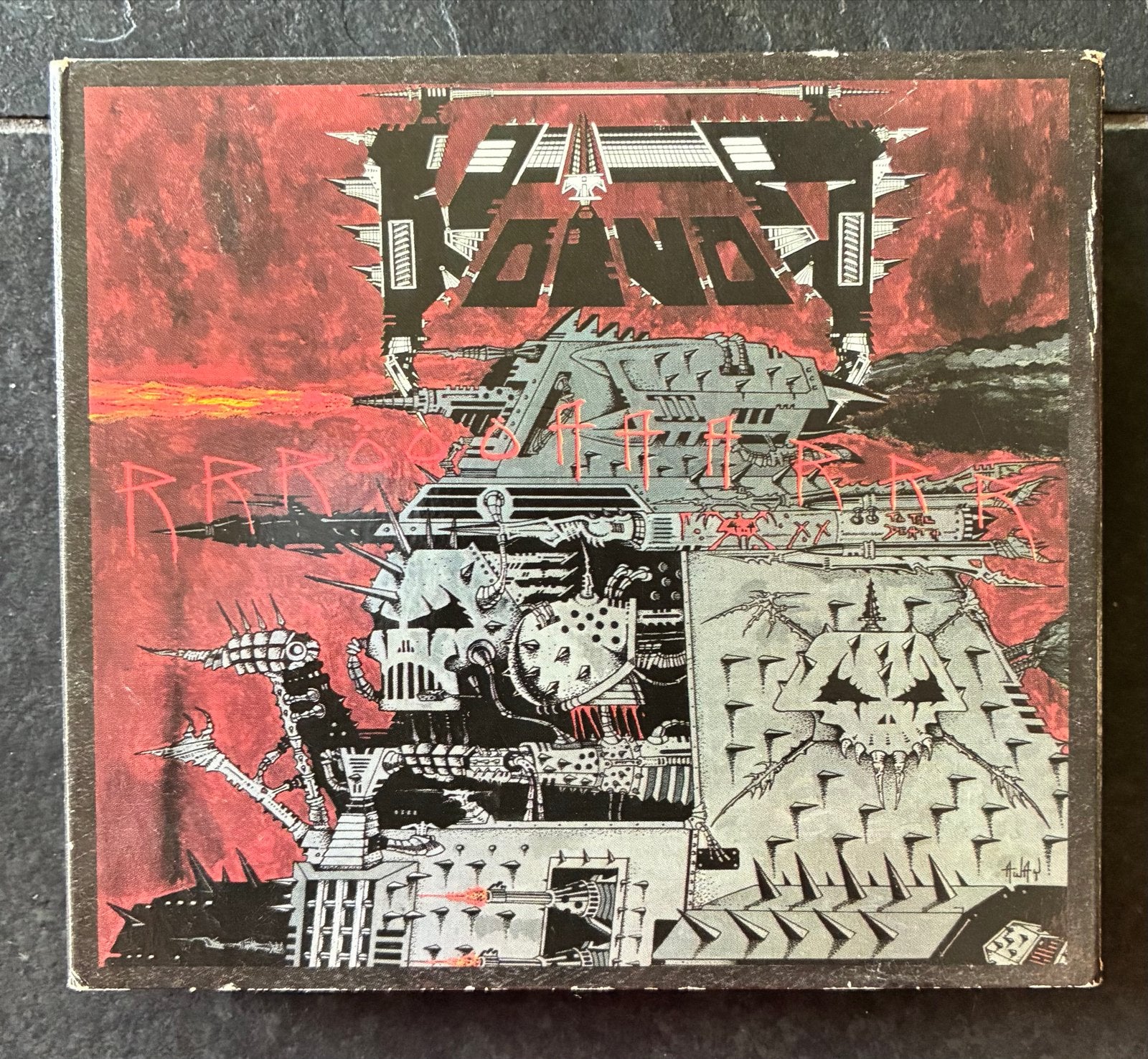 Voivod - Rrröööaaarrr (Deluxe Boxset CD/DVD), Ophalen of Verzenden, Zo goed als nieuw