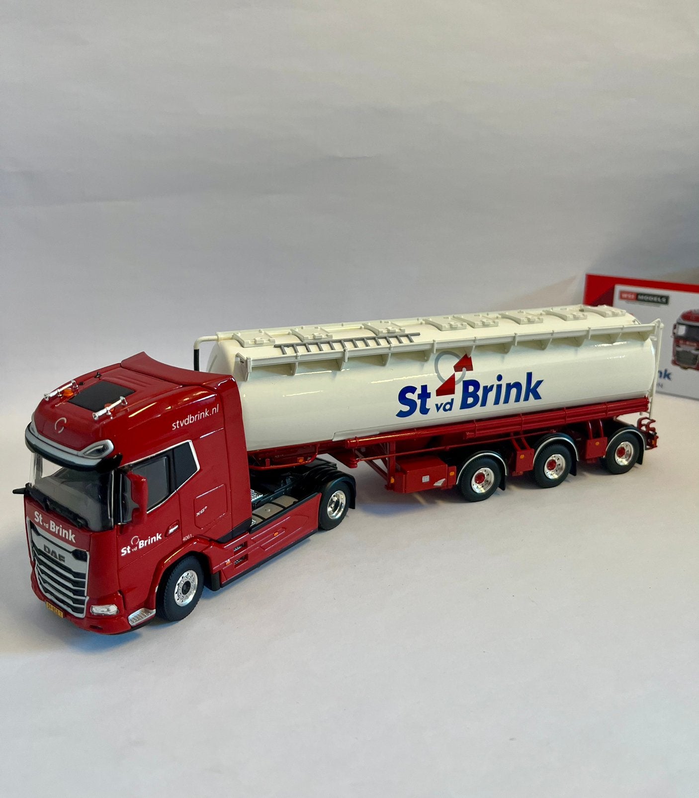 St vd Brink DAF XG+ met bulkoplegger 1:50, Hobby en Vrije tijd, Modelauto's | 1:50, Nieuw, Tolweg 15 Ermelo, Ophalen of Verzenden