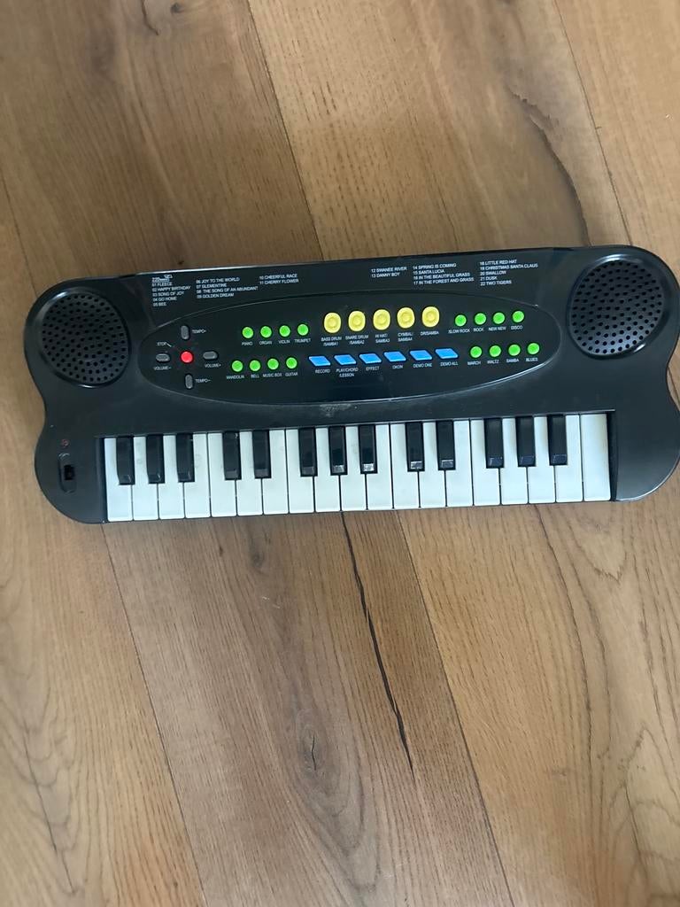 Kinder keyboard met diverse functies, Ophalen of Verzenden, Gebruikt, Overige aantallen, Overige merken