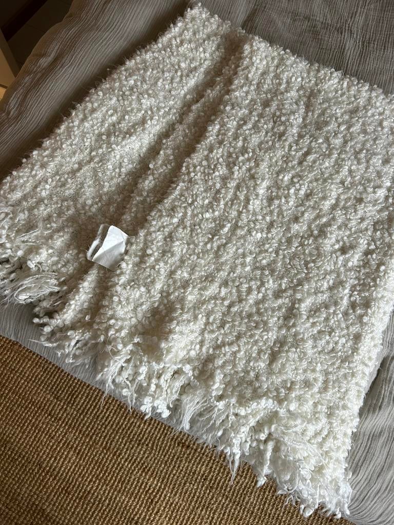Plaid Ikea creme/ wit, Huis en Inrichting, Woonaccessoires | Plaids en Woondekens, Ophalen, Zo goed als nieuw