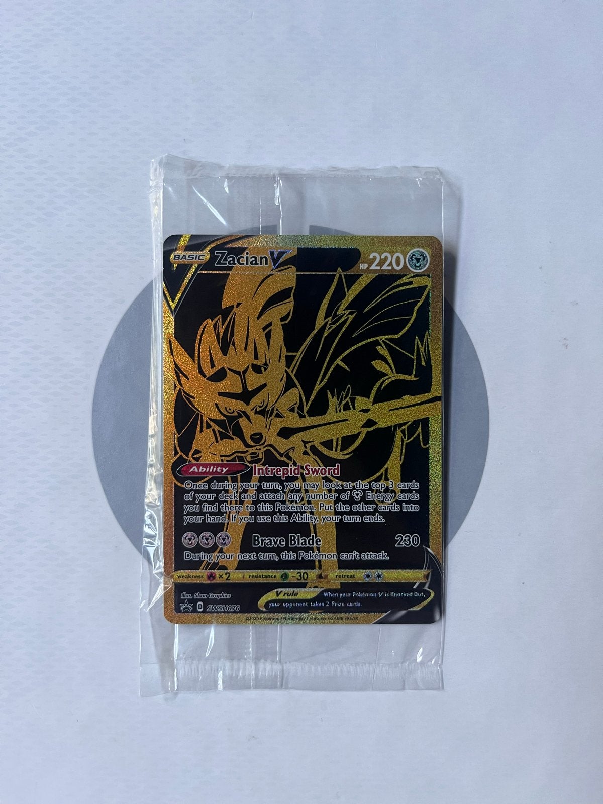 Zacian V Gold Secret Rare Pokémon Kaart, Hobby en Vrije tijd, Ophalen of Verzenden, Zo goed als nieuw, Losse kaart, Foil