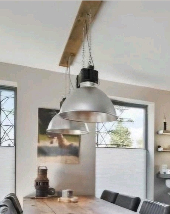 2 mooie oude originele industriele fabriekslampen Phillips, Huis en Inrichting, Lampen | Hanglampen, Ophalen, 50 tot 75 cm, Zo goed als nieuw