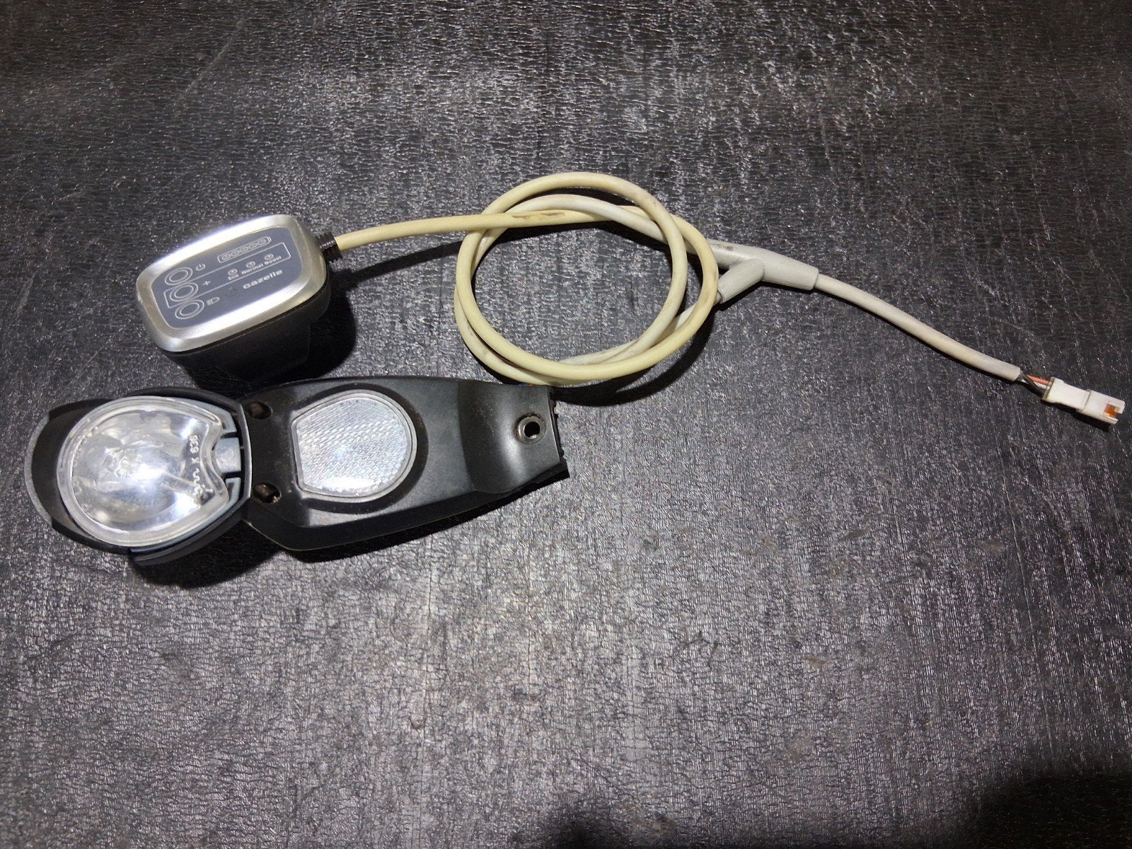 Gazelle Innergy koplamp en display, Ophalen of Verzenden, Gebruikt, Elektrische fiets, Gazelle