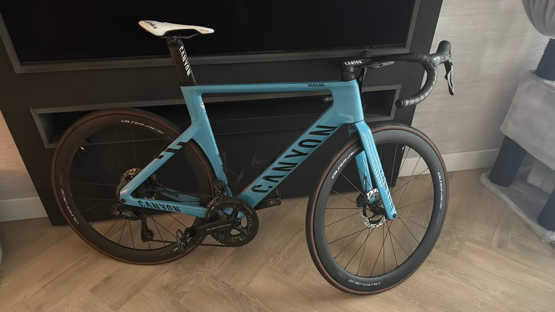 Dura ace c50 wh-r9270 disc wielset (losse velgen), Carbon, Zo goed als nieuw, Meer dan 20 versnellingen, 53 tot 57 cm
