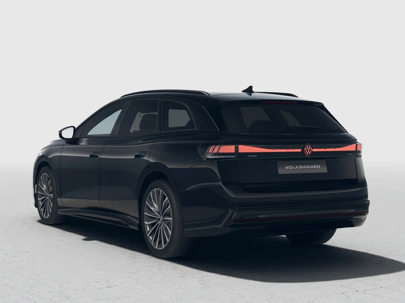 Volkswagen ID.7 Tourer Limited Edition Plus 86 kWh 286 PK |, Auto's, 681 km, Achterwielaandrijving, Zwart, Verwarmde buitenspiegels