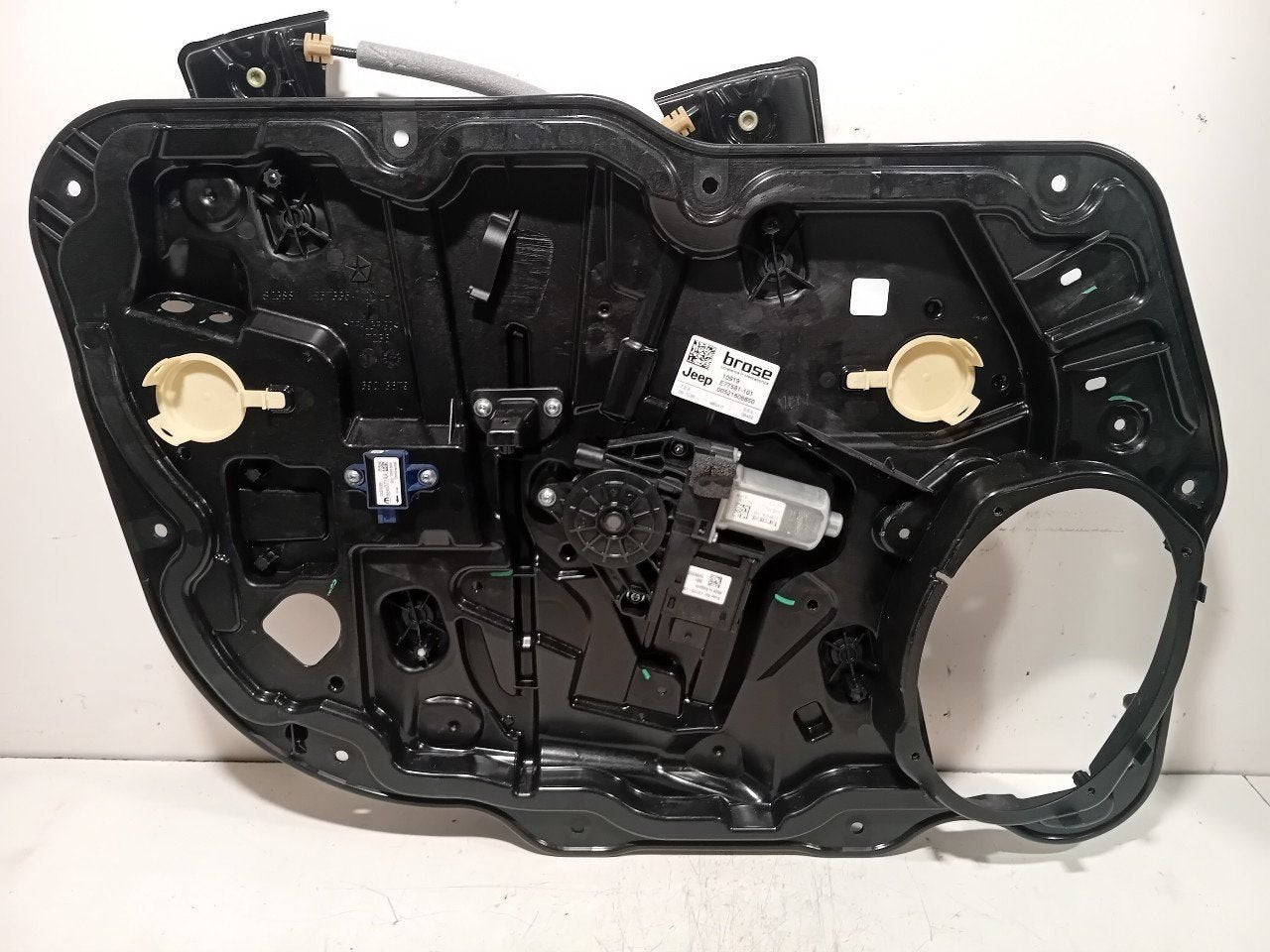 Raammechaniek elektrisch links voor Jeep Compass, Auto-onderdelen, Jeep, Onderdelen@venauto.nl, Van der Ven Autorecycling B.V.
