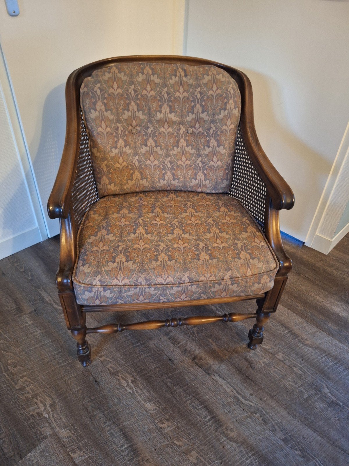 Vintage rotan stoel met houten frame en kussens, Ophalen of Verzenden