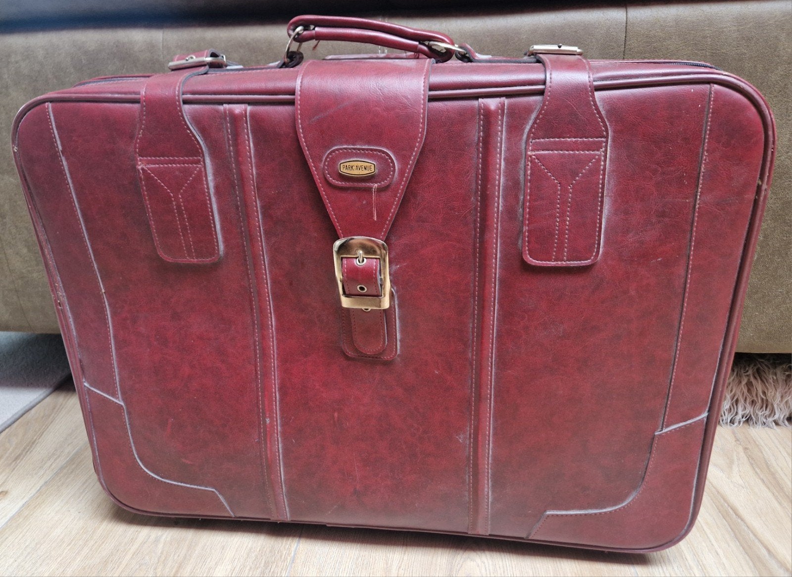 Vintage Koffer - Rode Leren Reiskoffer, Gebruikt, 45 tot 55 cm, Slot, Leer