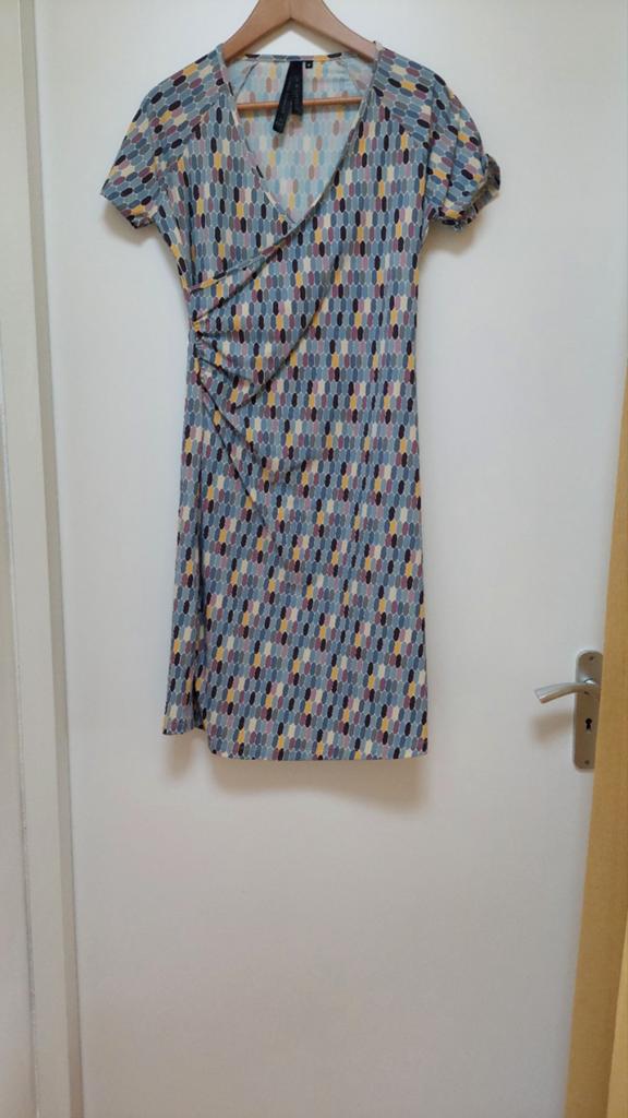 Je m'appelle wikkeljurk met geometrische print, Kleding | Dames, Jurken, Maat 38/40 (M), Blauw, Je m'appelle, Ophalen of Verzenden