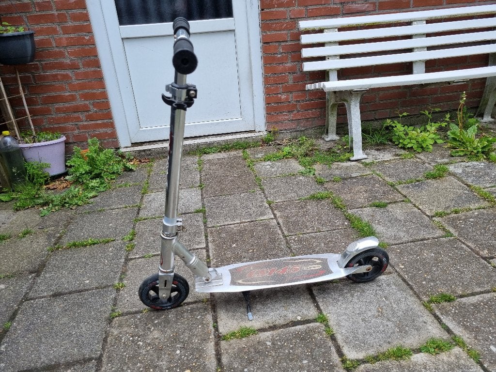 Stepje, Fietsen en Brommers, Ophalen, Gebruikt, Gewone step, Onbekend