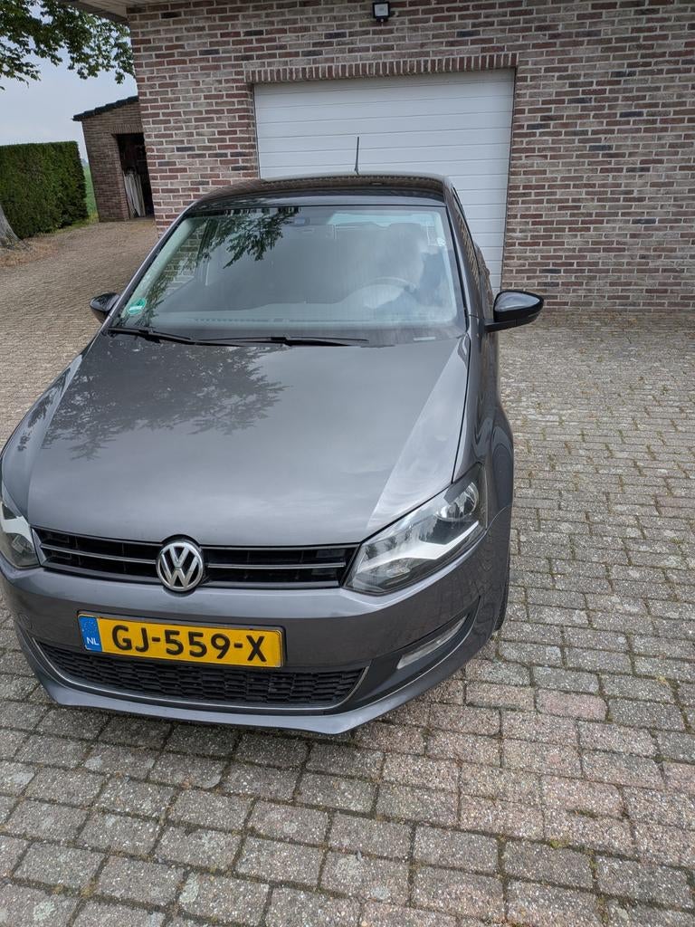 Volkswagen Polo 1.6 style lpg bi fuel 2011 Grijs, Voorwielaandrijving, 40 €/maand, Zwart, 4 cilinders