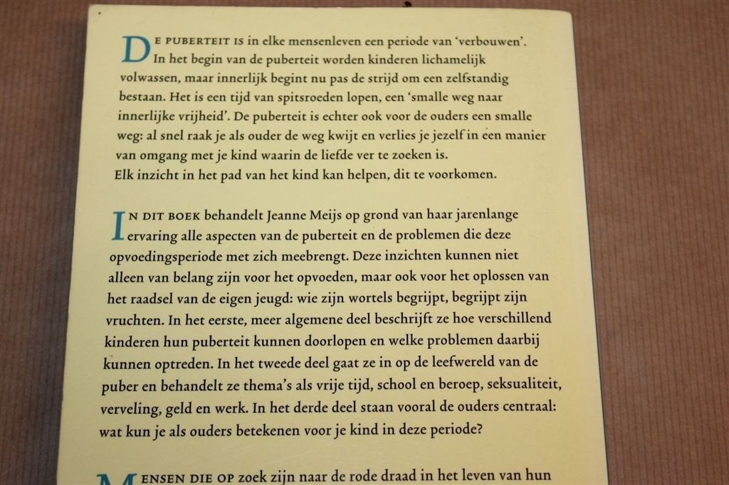 Puberteit — Antroposofische Kijk voor Ouders, Ophalen of Verzenden, Gelezen, Overige onderwerpen, Achtergrond en Informatie