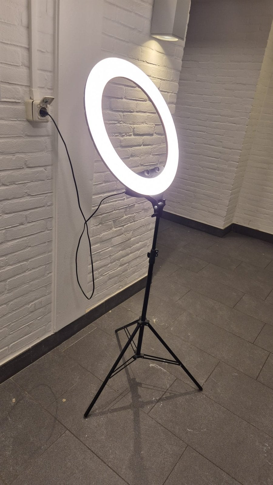 Led ringlamp met statief, Ophalen, Zo goed als nieuw, Lamp of Flitsset