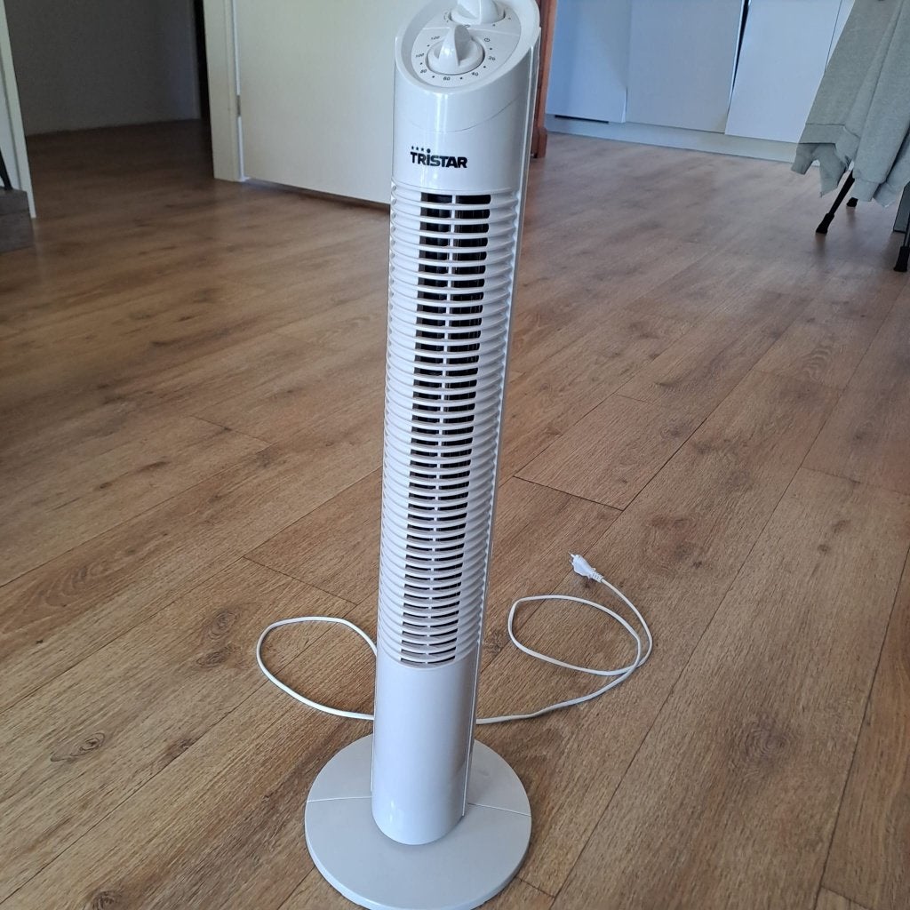 Torenventilator met zwenkfuntie en 3 standen, Ophalen, Zo goed als nieuw, Torenventilator