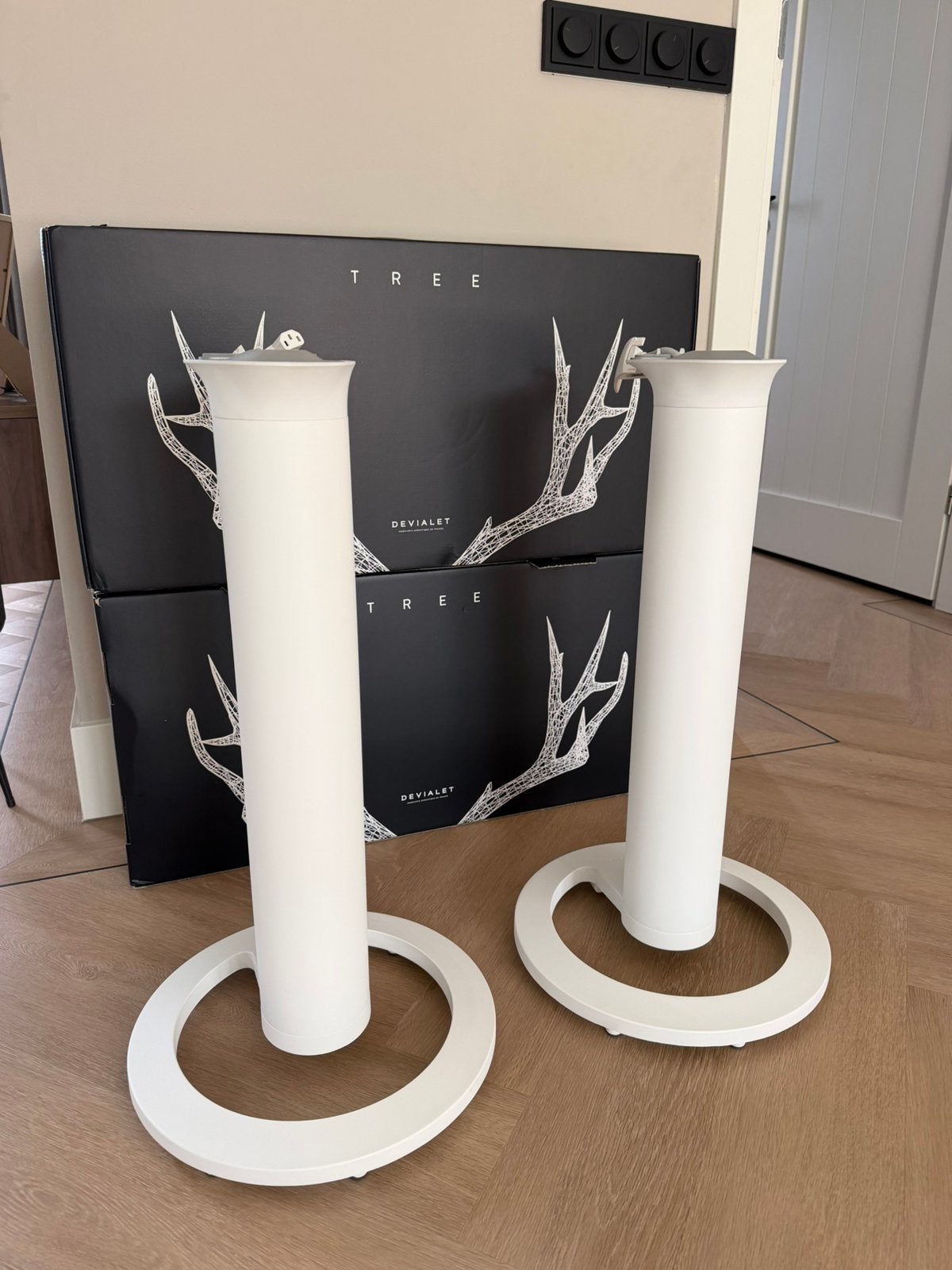 2x Devialet Tree - wit - ZGAN -, Ophalen of Verzenden, Zo goed als nieuw