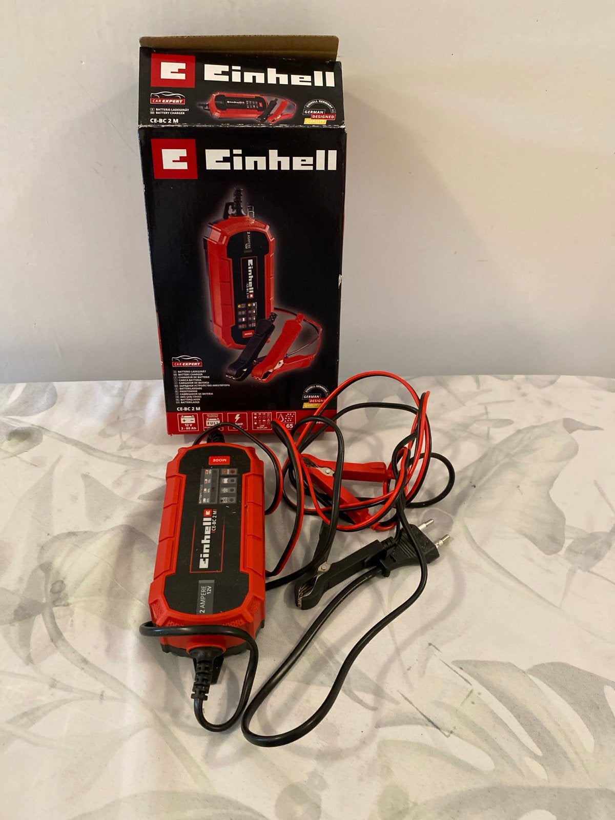 Einhell CE-BC 2 M acculader - Zo goed als nieuw, Ophalen of Verzenden, Zo goed als nieuw