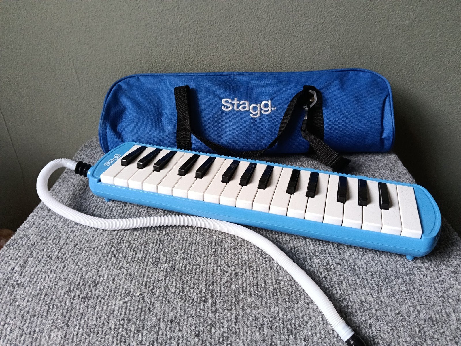 Stagg blaaspiano met 32 toetsen en draagtas, Overige merken, Rue de l'Industrie 24, 1400 Nijvel, België, Zo goed als nieuw, Stagg Music