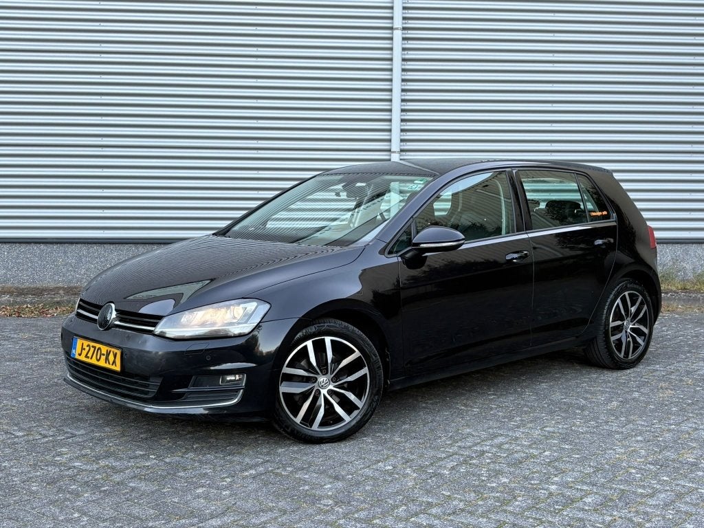Volkswagen Golf 1.4 TSI Highline Trekhaak Leder Stoelvw Mass, Auto's, Euro 5, Gebruikt, 4 cilinders, 620 kg