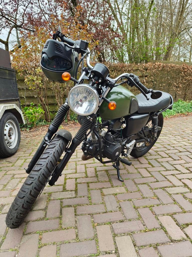 AGM Cafe Racer - Recentelijk opgeknapt, Ophalen, Maximaal 45 km/u, Hanway Raw 50, 4 versnellingen