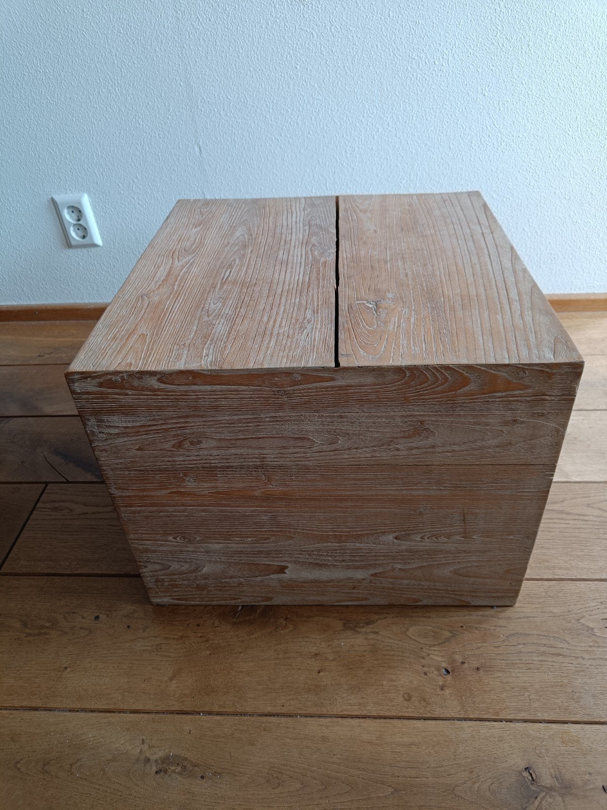 Houten Salontafel / Bijzettafel, Ophalen, Minder dan 45 cm, Minder dan 55 cm, Vierkant