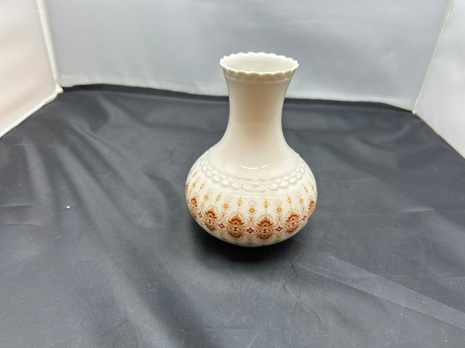 Vintage Hutschenreuther Tirschenreuth vaasje, Antiek en Kunst, Ophalen