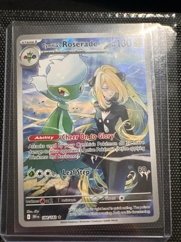 Cynthia's Roserade 184/182 Pokémon Kaart (Foil), Ophalen of Verzenden, Zo goed als nieuw, Losse kaart, Foil