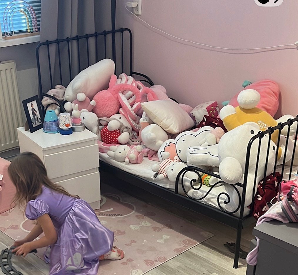 Ikea - Meegroei bed - Zwart, Kinderen en Baby's, Ophalen, 70 tot 85 cm, Zo goed als nieuw, Matras