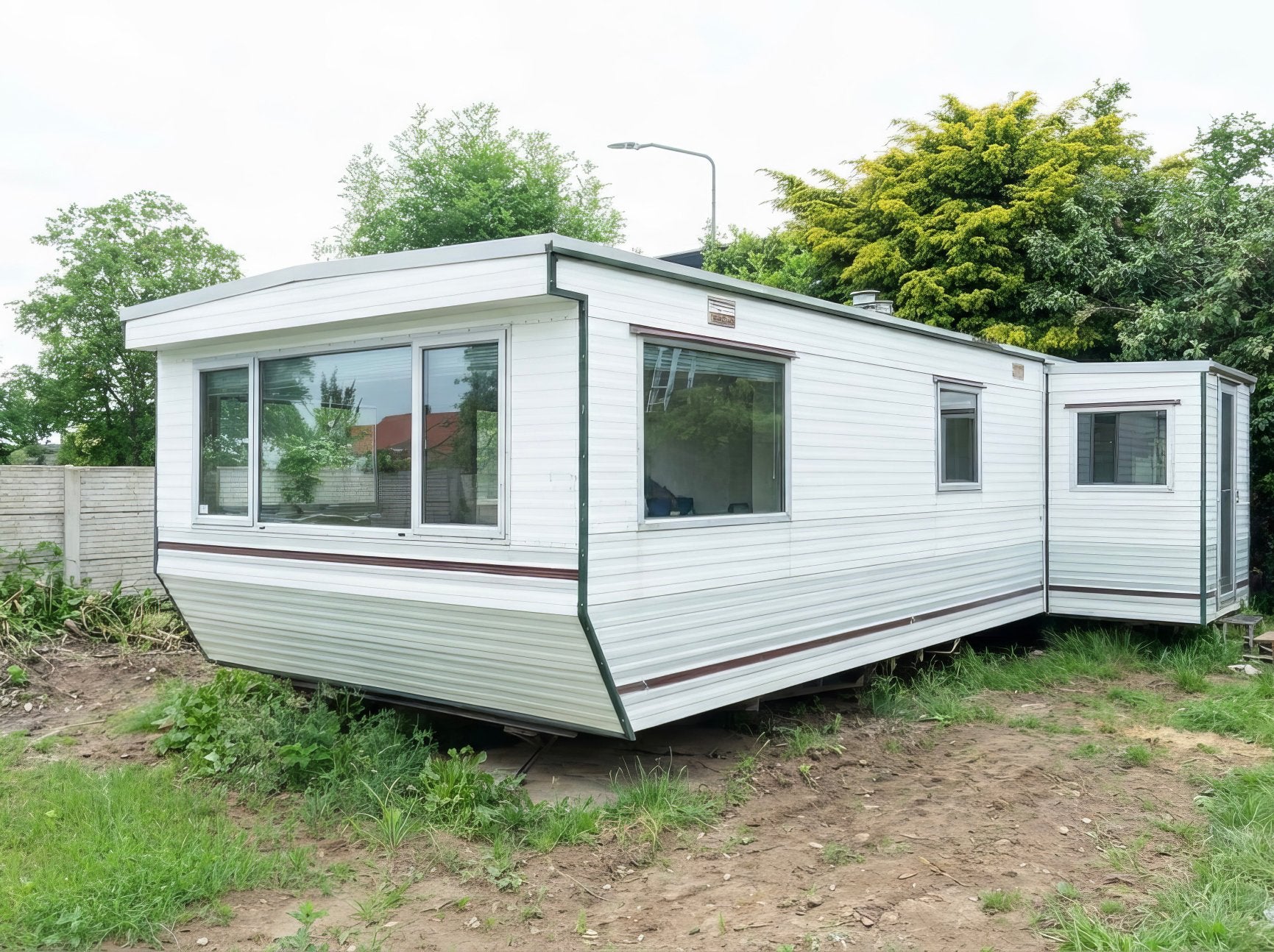 Chalet met klompenhok 900 x 350 cm, Ophalen, Gebruikt