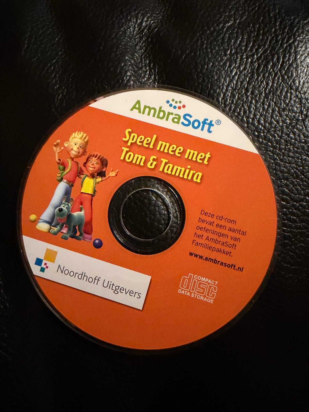 AmbraSoft Speel mee met Tom & Tamira CD-ROM, Computers en Software, Ophalen, Gebruikt, Overige typen, Windows