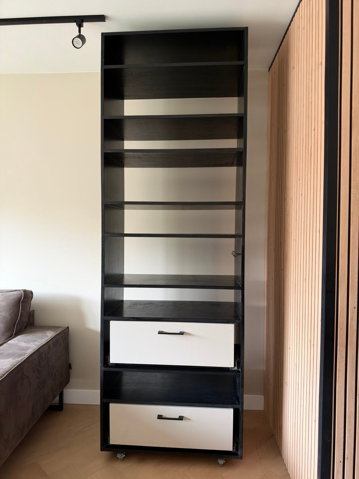 GRATIS Houten kast met twee lades, Ophalen, Gebruikt, 200 cm of meer, 50 tot 100 cm