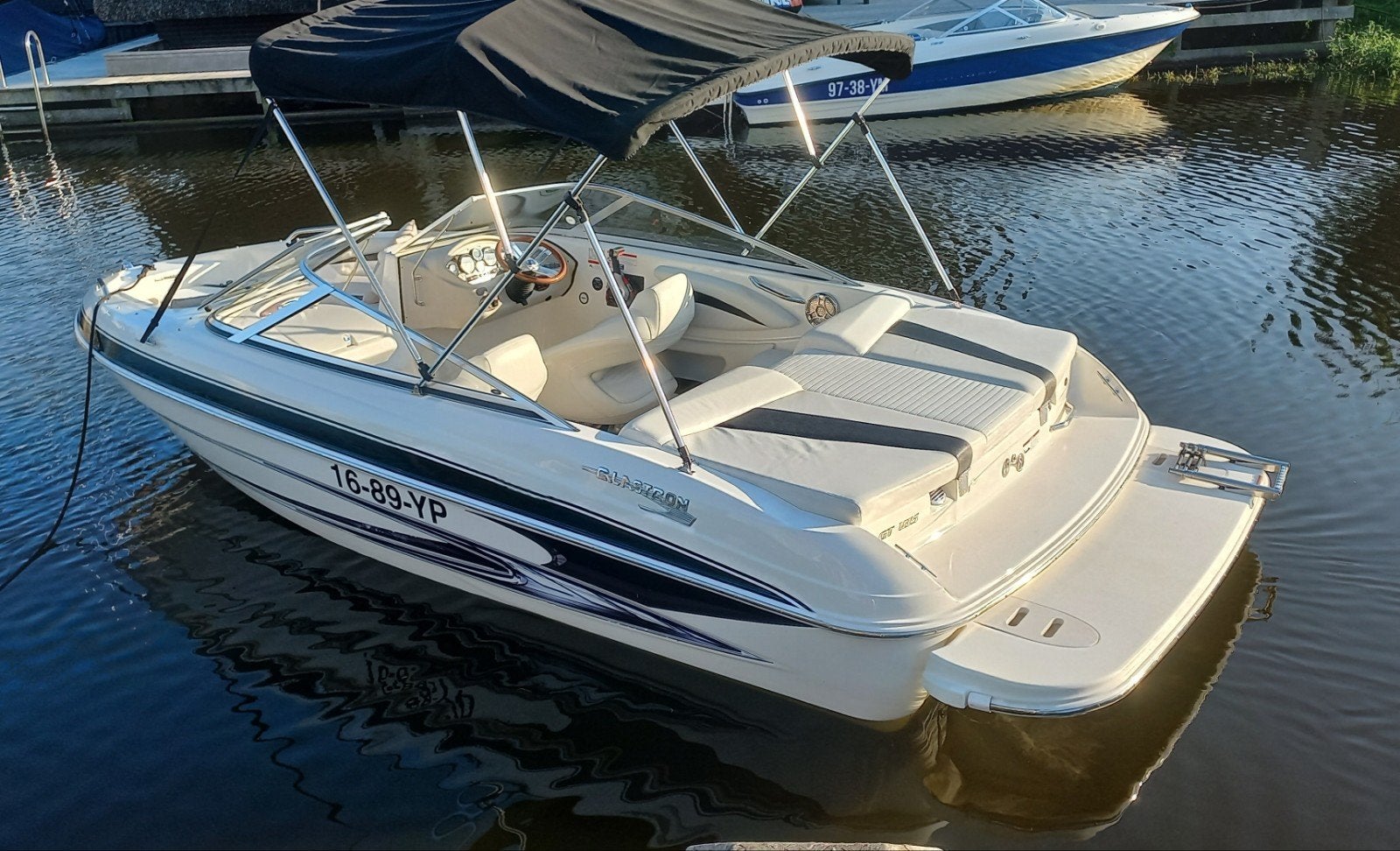 Glastron GT185 2009 maar 240 vaar uren!, Ophalen, Overige merken, Binnenboordmotor, 120 tot 200 pk