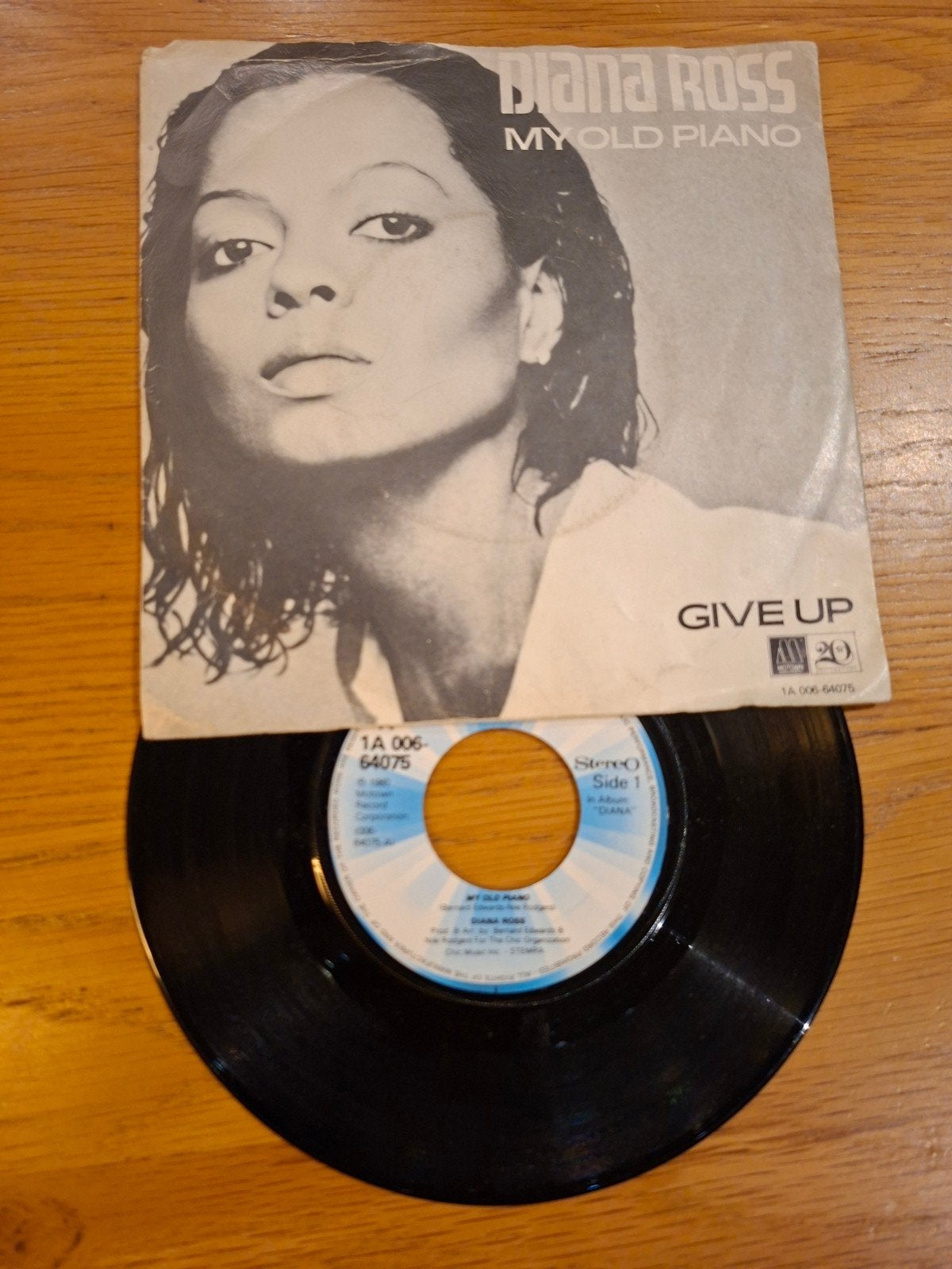 Diana Ross - My Old Piano / Give Up (Vinyl Single), Cd's en Dvd's, Gebruikt, 7 inch, Ophalen of Verzenden, Pop