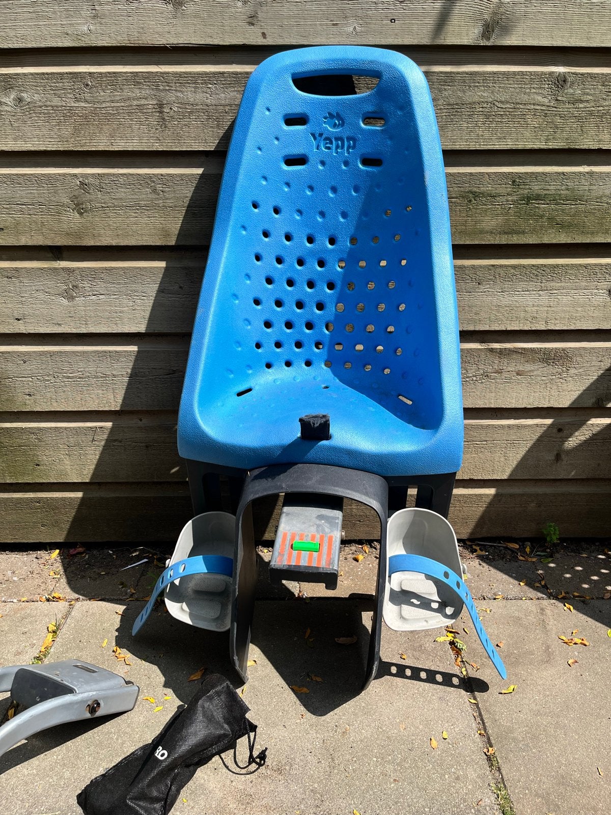 Yepp Fietszitje Achter - Blauw, Ophalen, Achterzitje, 9 t/m 36 kg, Gebruikt
