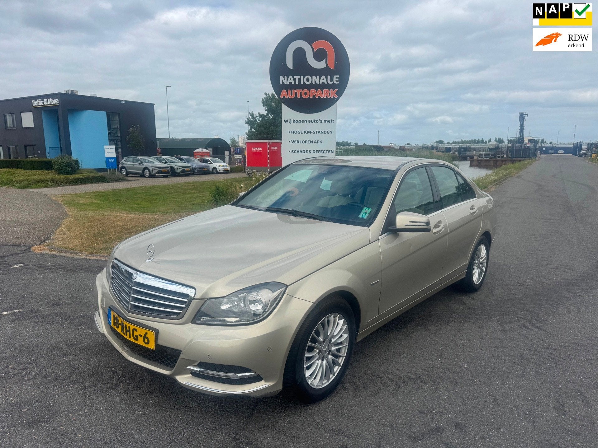 Mercedes-Benz C-klasse | 2011 | 180 Business Class Avantgard, Auto's, Automaat, 1796 cc, Beige, Origineel Nederlands
