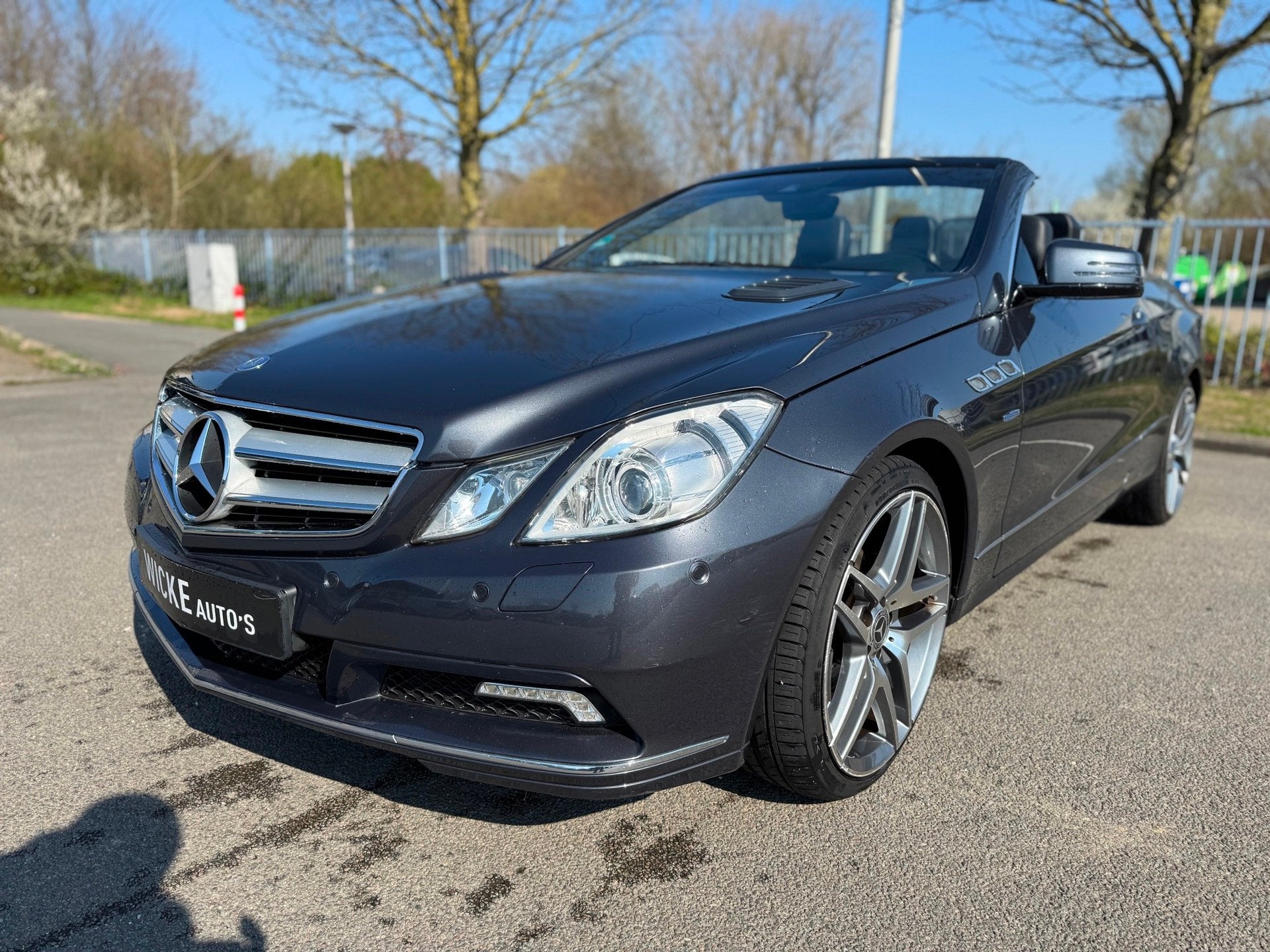 Mercedes-Benz E-klasse Cabrio 250 CGI Cabrio AMG Leder Xenon, Auto's, Automaat, Euro 5, Achterwielaandrijving, Zwart